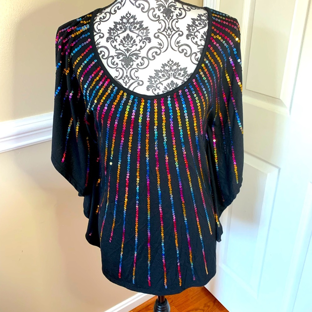 Loop 18, women’s batwing shirt with rainbow sequins, size S/M